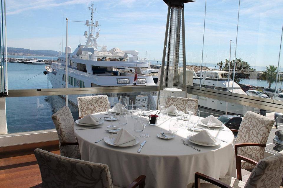 Banus Boutique Muelle Del Ribera Apartment Marbella Exterior photo